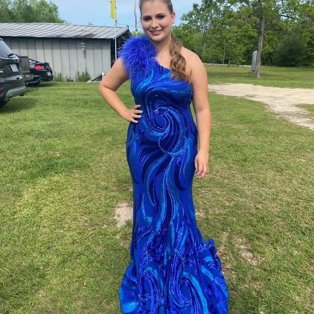 Jovani Elegant Blue One-Shoulder Evening Gown - Size 12